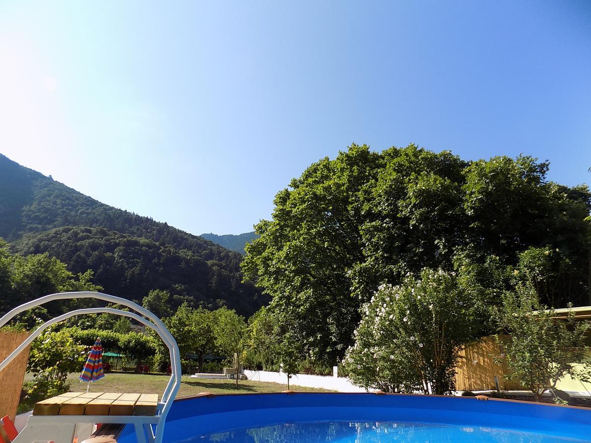 Guesthouse Eleftherios Kalavryta Exterior photo